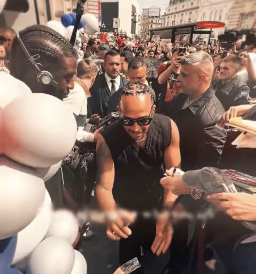 Remember Who You Are: When a Fan Reminded Lewis Hamilton of Lewis Hamilton
